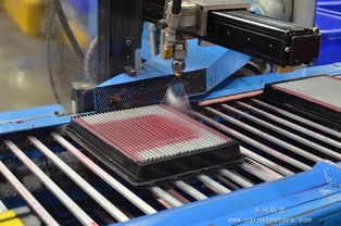 呼吸之門 車網(wǎng)聯(lián)盟參觀加州工廠，共探計(jì)算機(jī)驅(qū)動的新能源未來